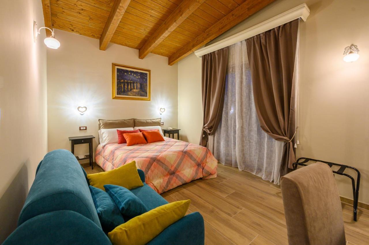 Casa De Campo B&B 산 조반니 테아티노 외부 사진
